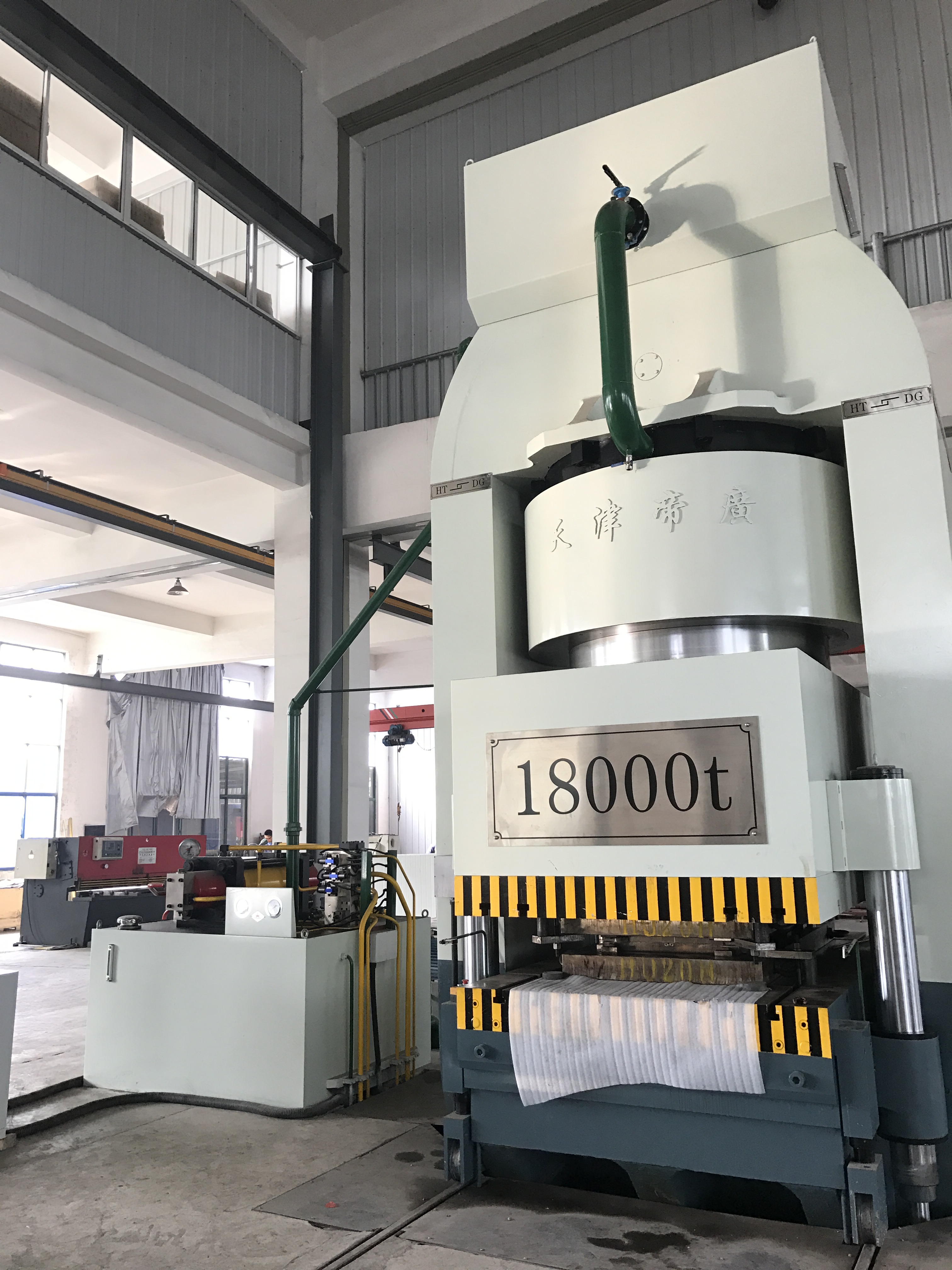 換熱器板片壓機(jī)